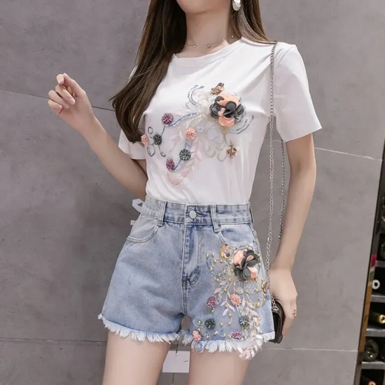 Women Fashion Three-Dimensional Floral Decorative Round Neck Short-Sleeved T-Shirt Denim Shorts Two-Piece Set