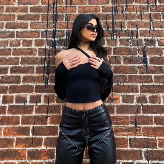 Women Solid Color Cool-Shoulder Irregular Slim Crop Top
